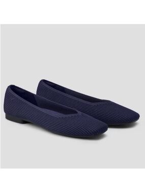 Vivaia Margot Square-Toe V-Cut Flats